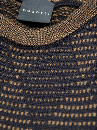Bugatti 45530 Crew Knit, The round neck sweater with an all-over 2-tone diamond structure is a real eye-catcher. Combining timeless style and contemporary craftsmanship, the Bugatti 45530 Crew Knit exudes effortless sophistication. Enjoy the luxurious feel of the round neck sweater with its striking all-over 2-tone diamond structure, perfect for making a statement wherever you go.