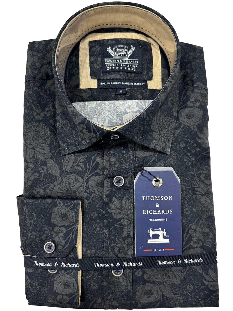 Harrys for Menswear

https://www.harrysformenswear.com.au › products › kane

Kane

Thomson & Richards is a collection made from carefully selected fabrics styled to meet our customer's needs. Always true to our shirt making heritage since 1963…

$60.00 AUD